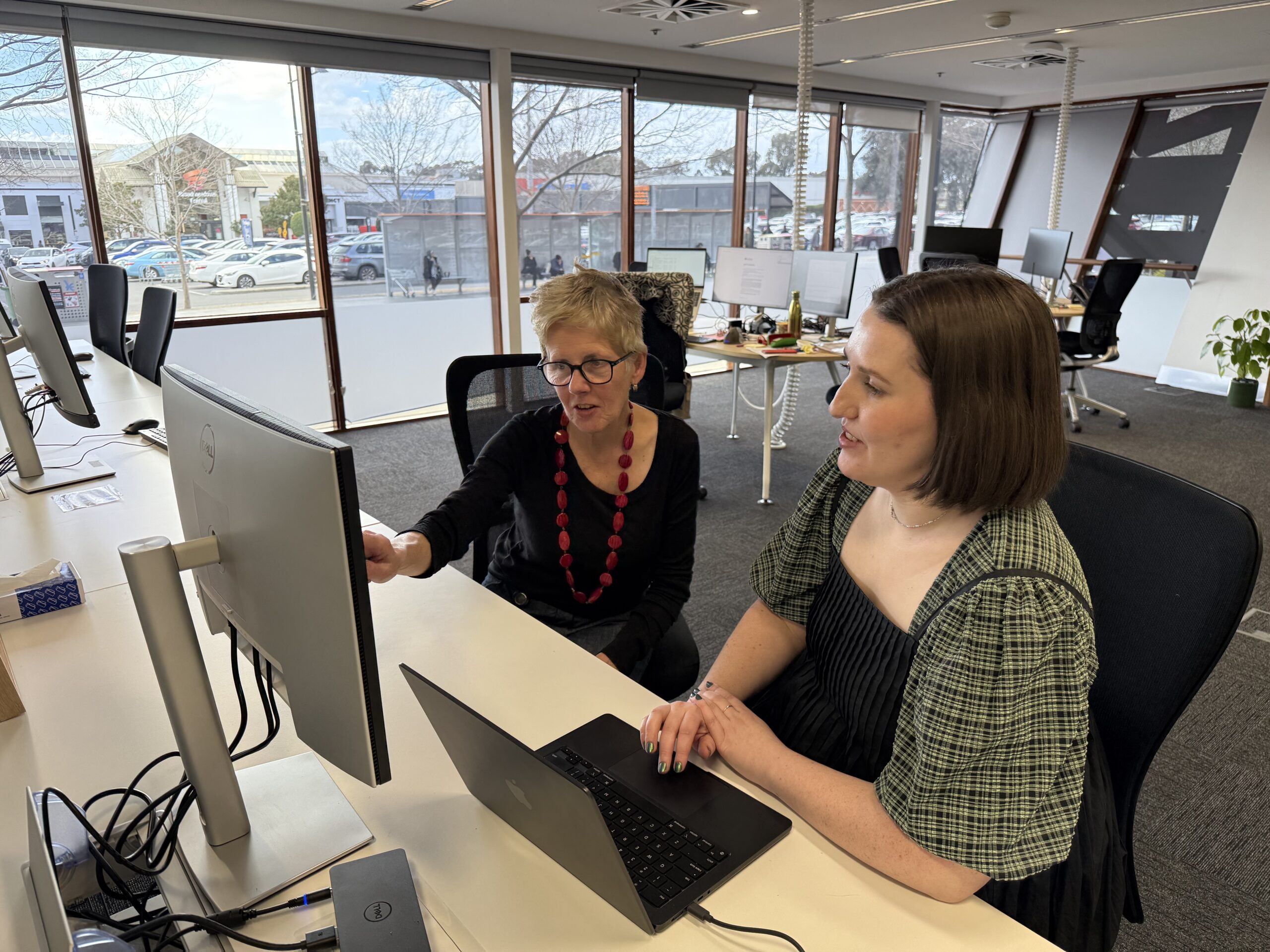 BR_Student_Staff_Workstation_2